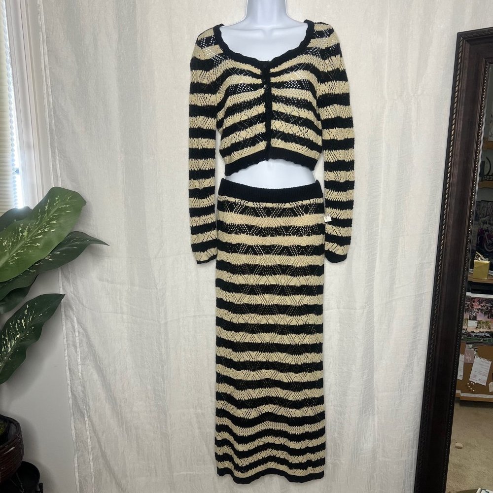Black and Cream Striped Knit Set